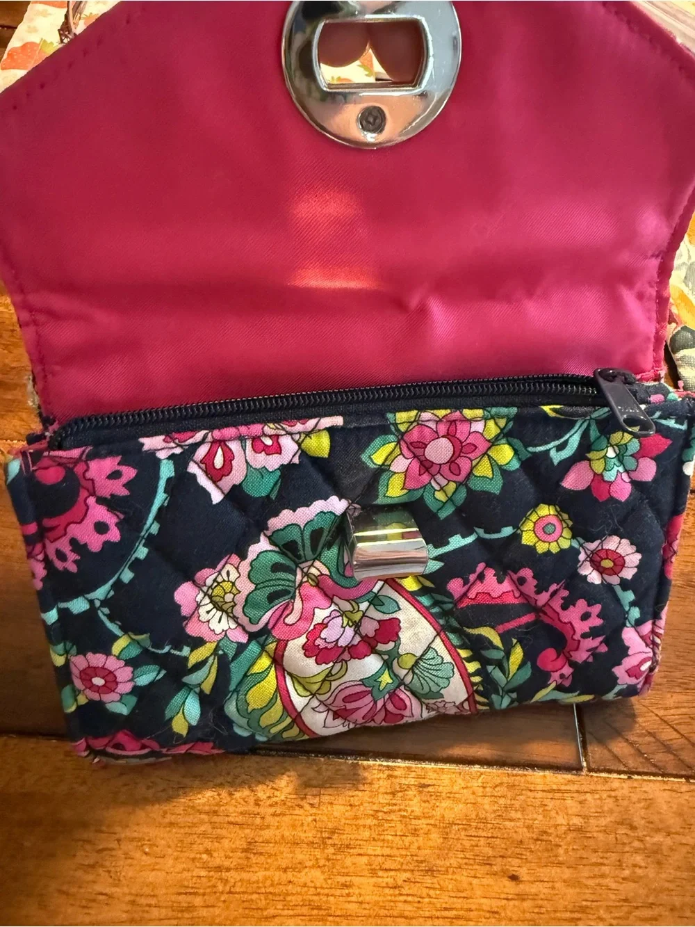 Vera Bradley Navy Quilted Floral Paisley Card Case with Silver Turnlock